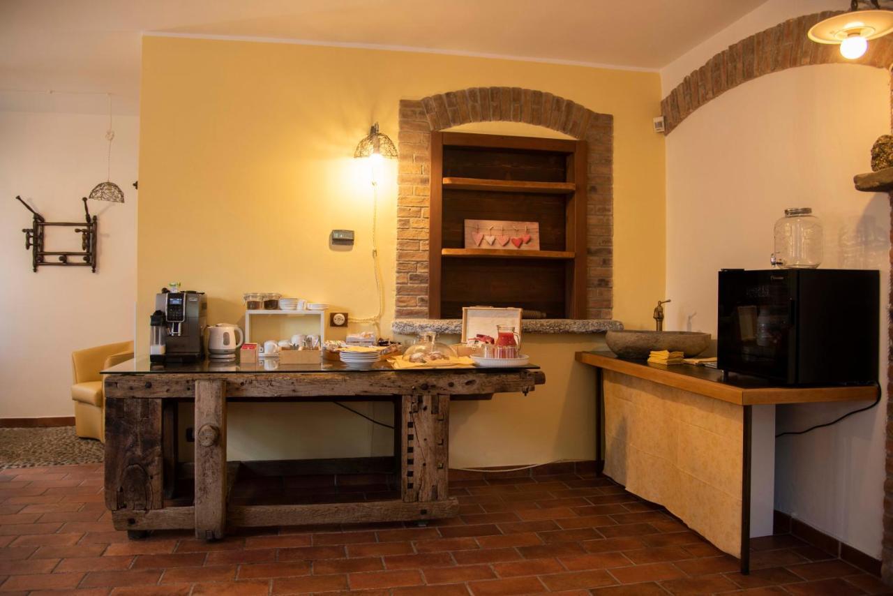 Agriturismo Cascina Costa Cassago Brianza ภายนอก รูปภาพ